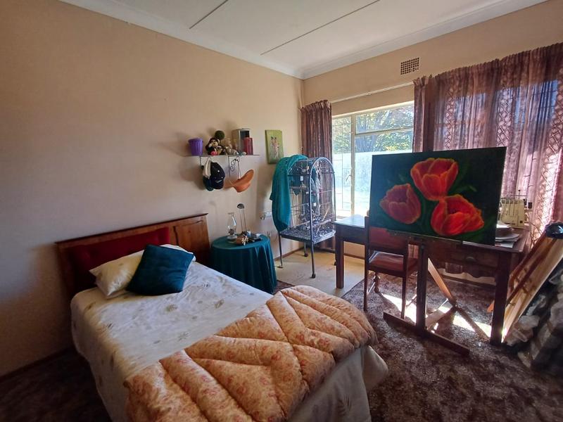 5 Bedroom Property for Sale in Parys Free State